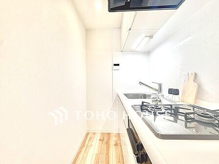 【キッチン】調理スペースも確保されており、快適にこなせそうです。