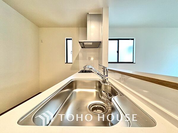 【KITCHEN】◆家族のおはよう◆の声を笑顔で迎えてあげられるシステムキッチン。朝ごはんが楽しみでちょっと早起きしたくなるんです。