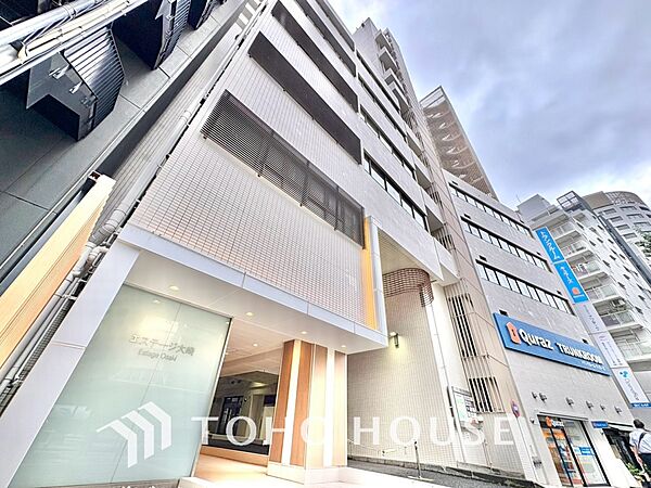 【BALCONY】◆BLUE SKY◆自然の心地よさに包まれる。大開口の外に広がるのは爽やかな青空。