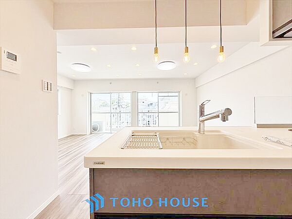 【KITCHEN】◆家族のおはよう◆の声を笑顔で迎えてあげられるシステムキッチン。朝ごはんが楽しみでちょっと早起きしたくなるんです。