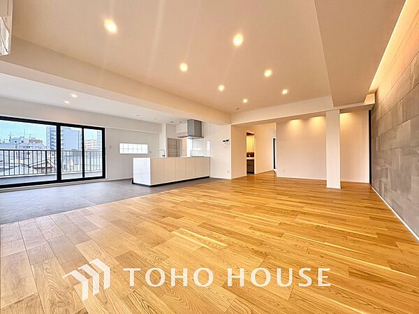 【LIVING】◆Sunshine◆光が燦々と入り、いるだけで気持ちいい。「開放的でゆとりあるお部屋です。」