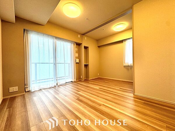 【Quietness】プライベートなお部屋では静かに時を過ごしたい。読書をして、物思いにふける・・光りに満たされた安らぎの空間をがここにはあります。