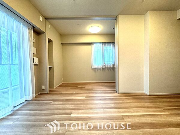 【Quietness】プライベートなお部屋では静かに時を過ごしたい。読書をして、物思いにふける・・光りに満たされた安らぎの空間をがここにはあります。