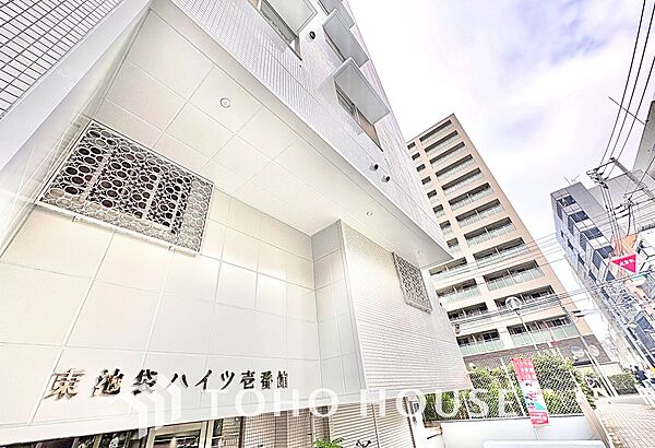 管理会社による全部委託管理で共用部も良好に維持されています。清潔感のある共用空間が、快適なマンションライフを支えます。