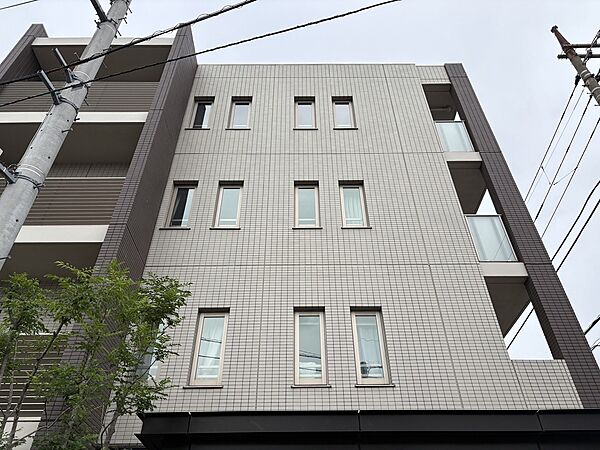 【APPEARANCE】◆Sunshine◆光が燦々と入り、いるだけで気持ちいい。「開放的でゆとりあるお部屋です。」