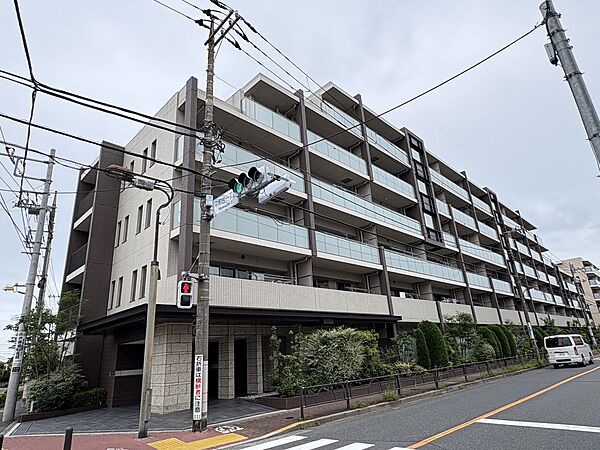 【APPEARANCE】◆煌びやか◆愛おしい家族との団欒の時間をより一層幸せなものに感じさせる。輝かしい毎日が待っています。