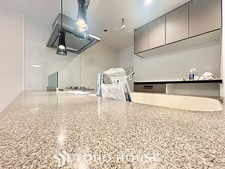 【KITCHEN】◆Happy◆愛情たっぷりのお料理で家族にHappyを。システムキッチンがあなたをサポートしてくれます。