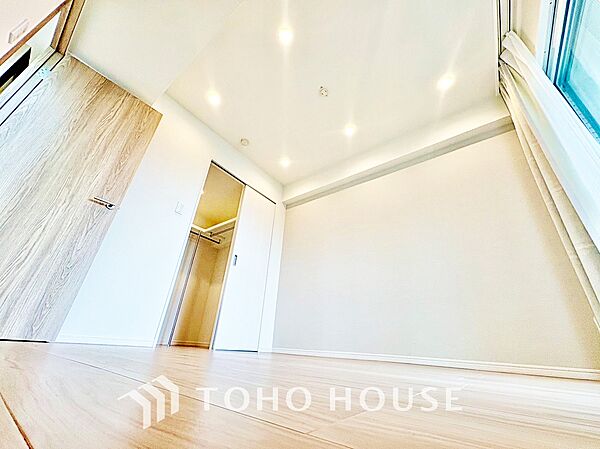 【居室】家具のレイアウトがしやすく、暮らしに合わせやすい物件。