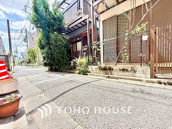 【癒しの空間】室内構成に拘り採光とセンスを散りばめた空間。それは『柔らかさ』に似た素敵な居場所。そこに暮らす人のことを考えつくり出したものは『癒し』という心地よい居場所なんだと思う。