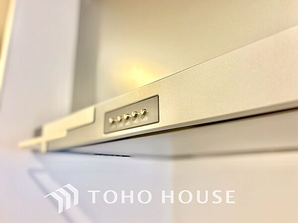 【KITCHEN】◆開放的◆後片付けが楽なシステムキッチン。収納スペースの充実！