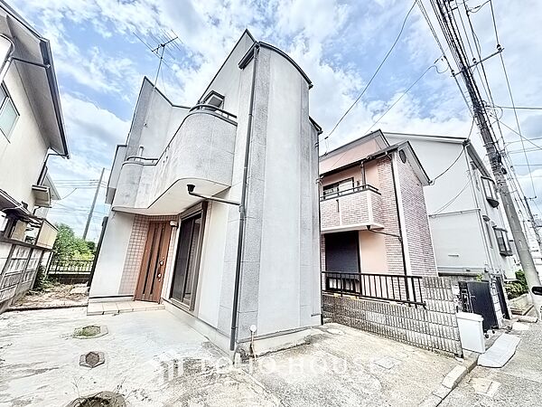 【LIVING】◆陽光◆が差し込む。この開放的なLDKに家族の笑顔が集う。家族が一緒に過ごす空間は明るく、そして居心地よく。