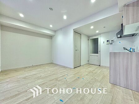 「想像していた以上に広い」が写真を撮っているときの感想です。家事動線に配慮したプランによりご家族がくつろげる明るく広い空間が確保できました。