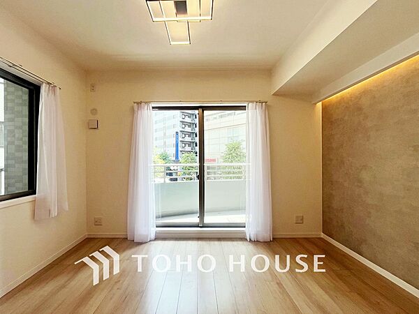 【LIVING】◆Sunshine◆光が燦々と入り、いるだけで気持ちいい。「開放的でゆとりあるお部屋です。」