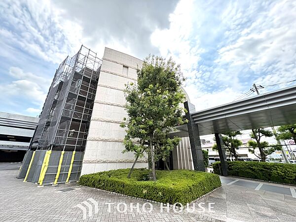 ほんの少しのこだわり。ちょっとした色使いがその家がもつ雰囲気、趣（おもむき）を携え、暮らす家族や訪ねてくる友人・知人に新鮮な香りを運んできます。