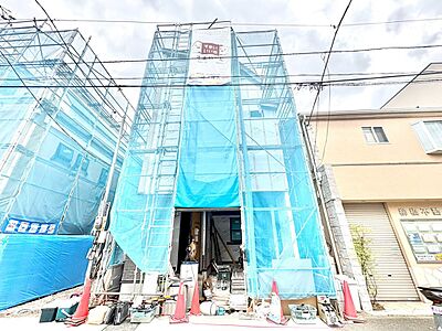 外観:【外観】落ち着いた街並みに調和する、洗練された外観デザインです。 外観:【外観】落ち着いた街並みに調和する、洗練された外観デザインです。