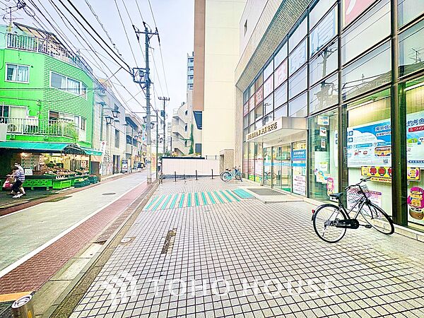 使いやすく、明るい洋室に仕上がります。子供部屋や趣味のお部屋にご利用できます。ご自身で家具などを配置し、素敵な空間を創り上げられます。