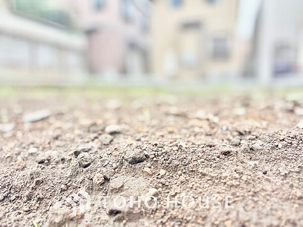 【The beginning of everything】その邸が魅せる気品、重厚感、柔らかさ。それは訪れた人に安らぎを与える特別な空間。すべての始まりをここから。