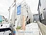 外観：【APPEARANCE】◆家族◆家で家族と過ごす時間は限られている。帰りを待つ家族の元へと急ぐときの弾む思い。そんな思いを引き立てる邸宅。