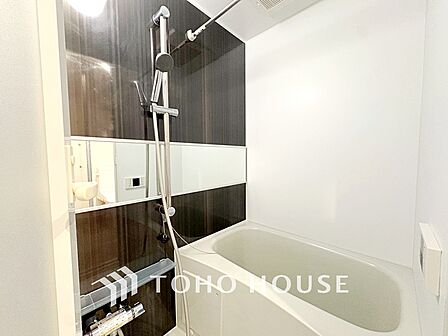 【BATHROOM】◆プライベートな空間◆simpleだからrelaxできるんです。こころもからだもキレイさっぱり。