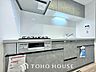 キッチン：◆愛育◆キッチンは家族の絆を育む大切な空間。シンプルで使い易いSystemKitchenで愉しく作る料理は愛情のある美味しいご馳走に。家族で使える広々としたダイニングキッチンです。
