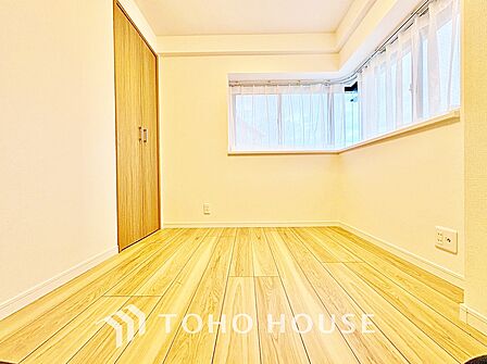 【居室】シンプルで使いやすく、どんな家具にも馴染む居室です。