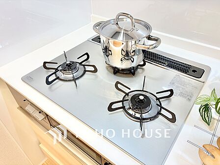 ◆愛育◆キッチンは家族の絆を育む大切な空間。シンプルで使い易いSystemKitchenで愉しく作る料理は愛情のある美味しいご馳走に。