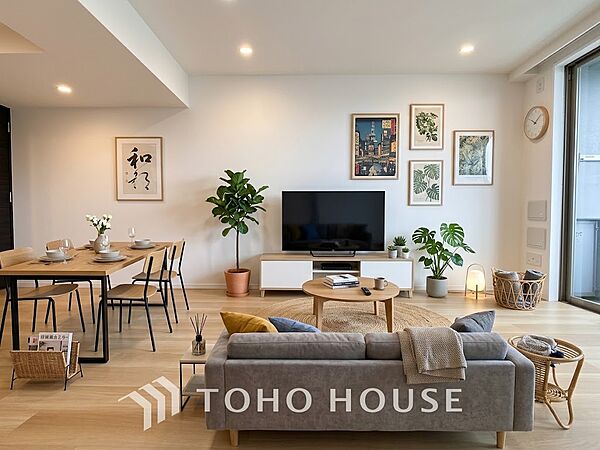 ※生成AIによるイメージです。家具・小物は販売価格に含まれません。快適で落ち着けるおすすめの間取りです。