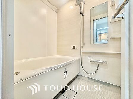 【BATHROOM】◆プライベートな空間◆simpleだからrelaxできるんです。こころもからだもキレイさっぱり。
