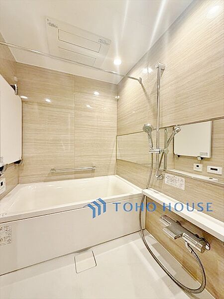 【BATHROOM】◆プライベートな空間◆simpleだからrelaxできるんです。こころもからだもキレイさっぱり。