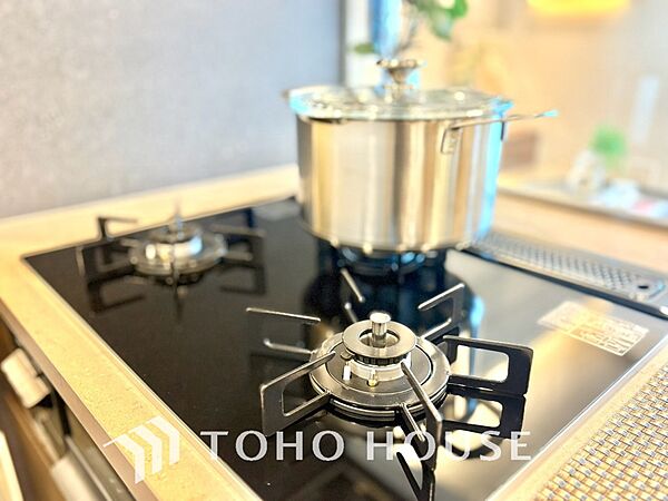 【KITCHEN】◆家族のおはよう◆の声を笑顔で迎えてあげられるシステムキッチン。朝ごはんが楽しみで