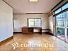 寝室：【PRIVATE ROOM】◆快適◆な暮らしに不可欠な収納スペース。快適さとともに思い出も詰まっていく。