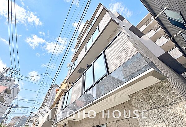 住まいの第一印象を決める外観。実際の雰囲気や周辺環境も、ぜひ現地でお確かめください。