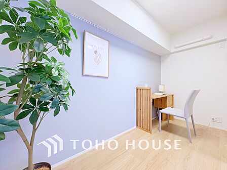 【PRIVATE ROOM】◆属毛離裏◆子は父を手本とし、母に愛育されて成長する。家族の深い繋がり。いつまでも大切にしたい。