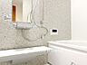 浴室：【BATHROOM】◆プライベートな空間◆simpleだからrelaxできるんです。こころもからだもキレイさっぱり。
