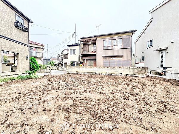 ◆境界がはっきりした安心の整形地◆隣地との間仕切りが整い、建物配置のイメージが広がる綺麗な敷地。澄み切った青空から明るい光が注ぎ、ご家族の理想を込めたこだわり空間を叶える地盤です。