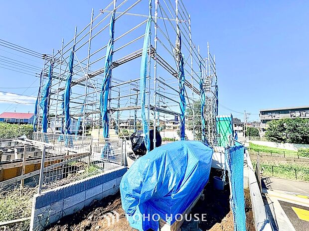 ◆空が大きく広がる整形地◆整った形状でプランニングがしやすく、陽当りや風通しの良さも期待できる良好なロケーション。家族の思いを描く自由度の高いお家づくりを叶える心地よい敷地です。