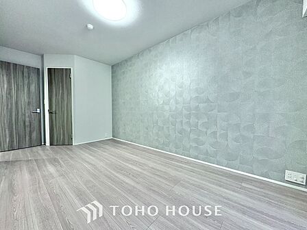 使いやすく、明るい洋室に仕上がります。子供部屋や趣味のお部屋にご利用できます。ご自身で家具などを配置し、素敵な空間を創り上げられます。