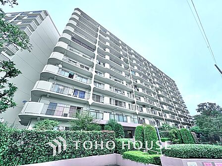 漂う上質な空気感、マンションに入れば「おかえりなさい」と笑顔で迎えてくれるエントランス。最良の心配りを感じるマンションでした。