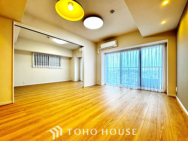リビング/ダイニングを拡大表示