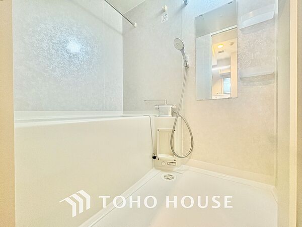 【BATHROOM】◆プライベートな空間◆simpleだからrelaxできるんです。こころもからだもキレイさっぱり。