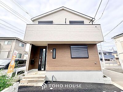 外観:【そよぐ風、緑の香り】澄み切った空気。移ろう季節の中、ゆっくりと流れる時間を、大切な人と愛でる至福。幸せを噛みしめる穏やかな生活。 外観:【そよぐ風、緑の香り】澄み切った空気。移ろう季節の中、ゆっくりと流れる時間を、大切な人と愛でる至福。幸せを噛みしめる穏やかな生活。