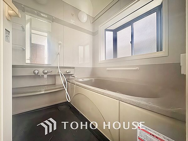 【BATHROOM】◆プライベートな空間◆simpleだからrelaxできるんです。こころもからだもキレイさっぱり。