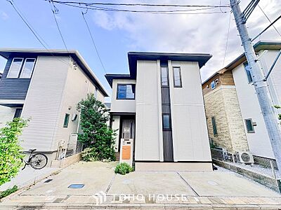 外観：【そよぐ風、緑の香り】澄み切った空気。移ろう季節の中、ゆっくりと流れる時間を、大切な人と愛でる至福。幸せを噛みしめる穏やかな生活。