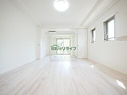東京メトロ銀座線 稲荷町駅 徒歩6分の賃貸マンション 8階1LDKのリビング/ダイニング