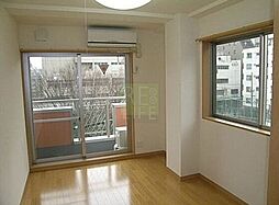 東京メトロ日比谷線 入谷駅 徒歩5分の賃貸マンション 3階1Kのリビング/ダイニング