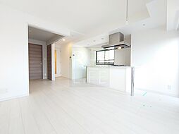 JR山手線 上野駅 徒歩3分の賃貸マンション 12階1LDKのリビング/ダイニング