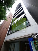 上野駅より徒歩2分 4階 築17年4ヶ月の賃貸物件