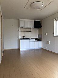 リアンメルヴェイユ　II 102 1階2DKのリビング/ダイニング