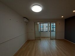 リヴァージュ　Ｋ 205 2階1LDKのリビング/ダイニング