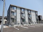春江駅より徒歩21分 築7年6ヶ月 3階建の賃貸物件